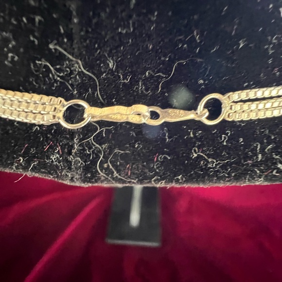 Sterling silver triple strand box chain. - Picture 3 of 5